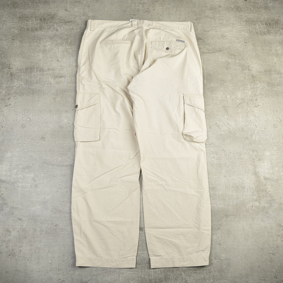 Calvin Klein Calvin Klein Y2K LIGHT CARGO PANTS - LARGE Size US 32 / EU 48 - 2 Thumbnail