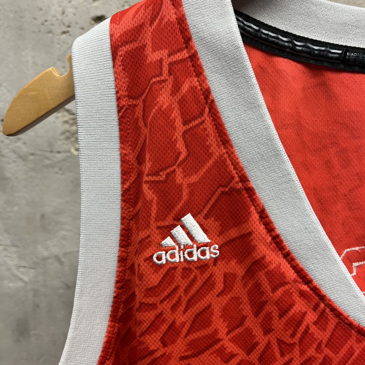 Adidas Adidas Chicago Bulls Derrick Rose Red Shattered Glass Jersey Size US L / EU 52-54 / 3 - 4 Thumbnail