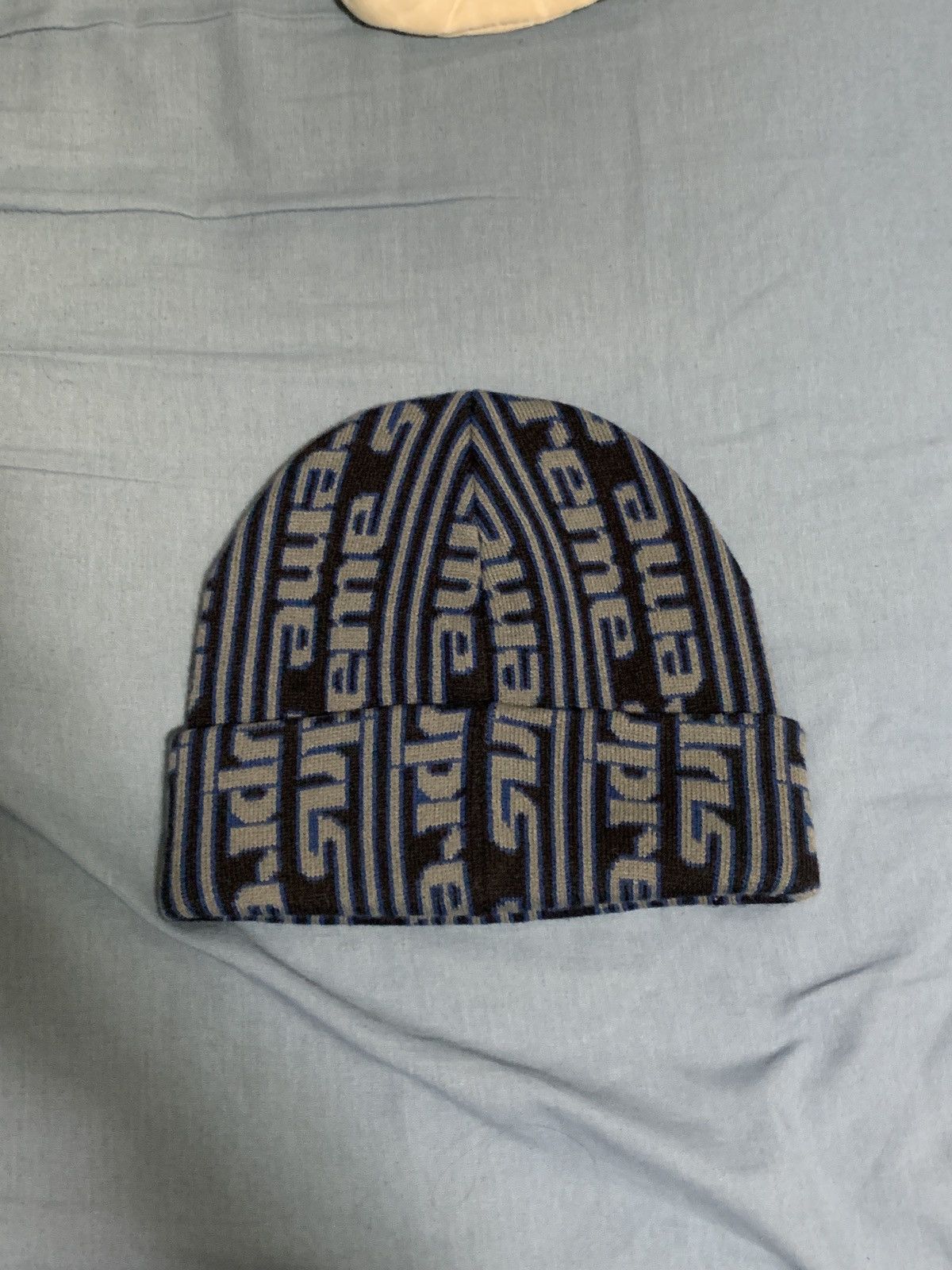 Supreme Supreme Vertical Logo Beanie Hat Size ONE SIZE - 3 Thumbnail