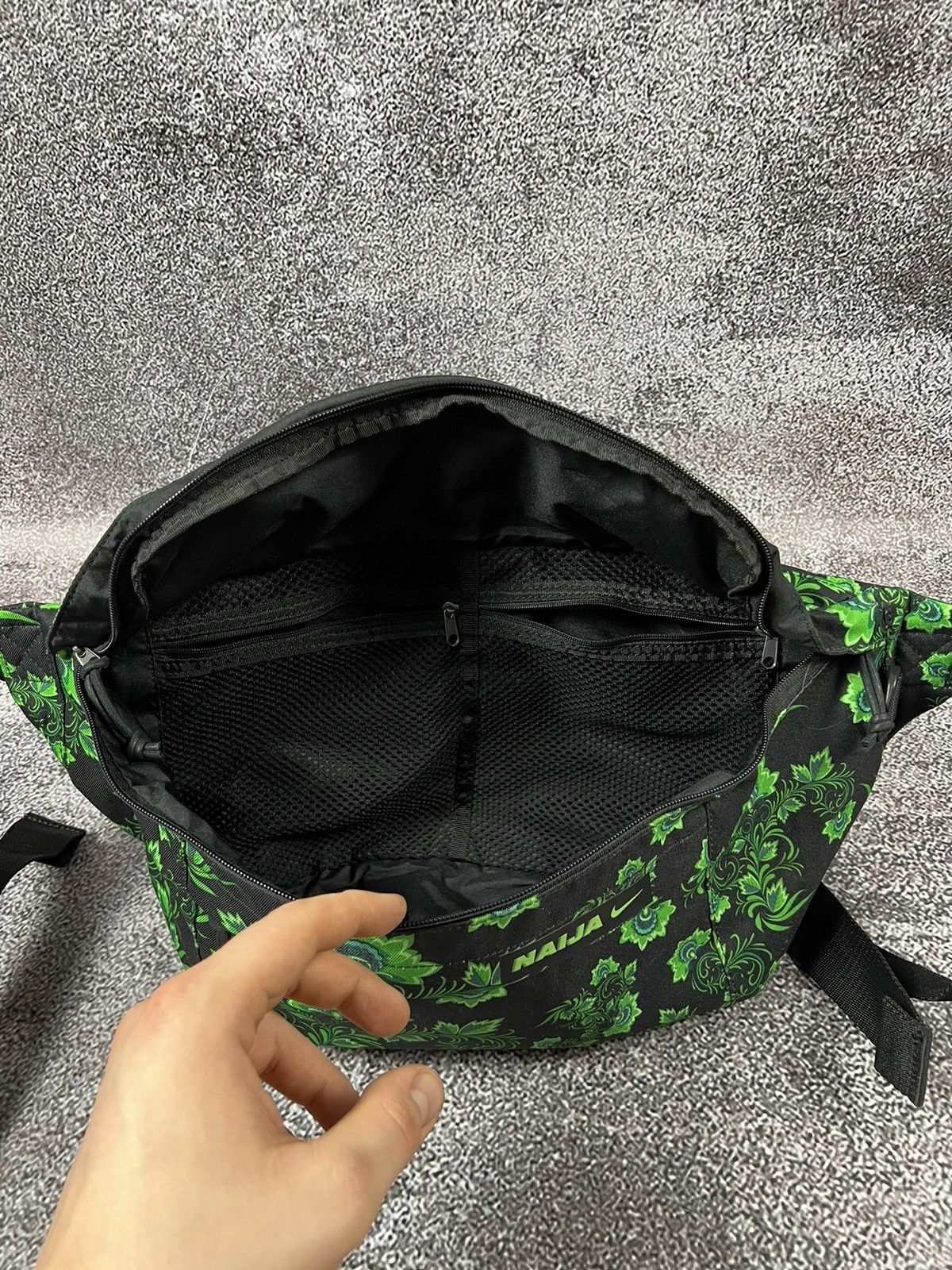 Nike Nike World Cup Nigeria Stadium Tech Hip Pack Naija sling bag Size ONE SIZE - 11 Thumbnail