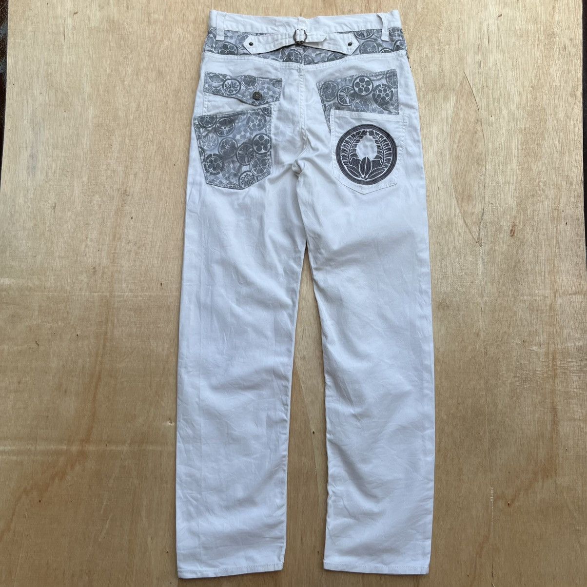 Japanese Brand YAJIE SUKAJAN JAPANESE BRAND WHITE REGULAR STRAIGHT FIT Size US 32 / EU 48 - 1 Thumbnail