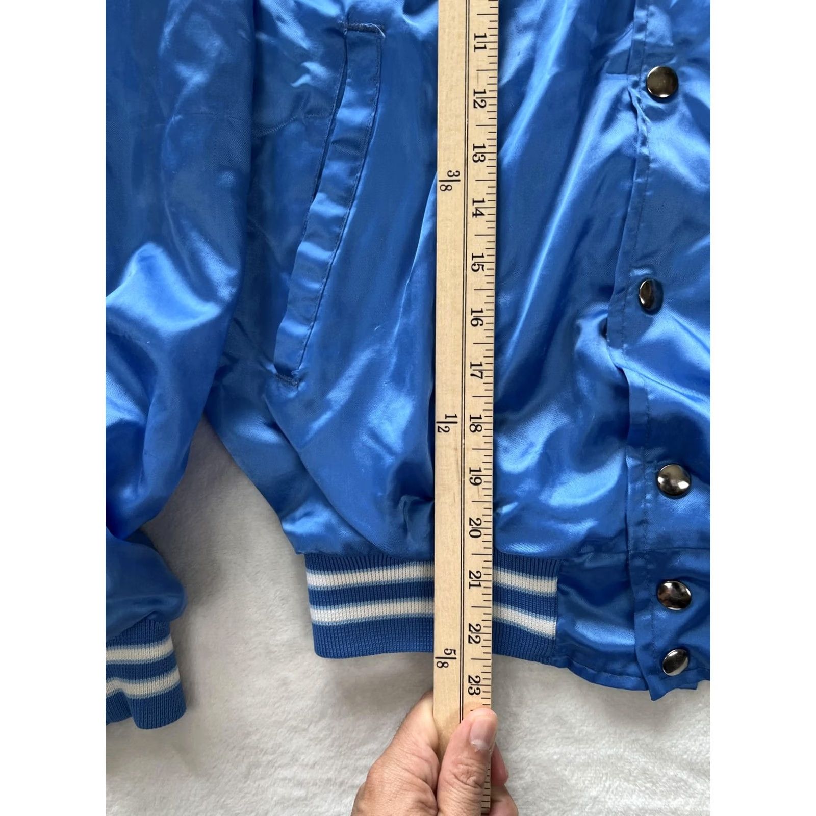 Vintage VINTAGE Capricorn Jacket Mens M Blue Satin Bomber Logo USA 80s Size US M / EU 48-50 / 2 - 6 Thumbnail