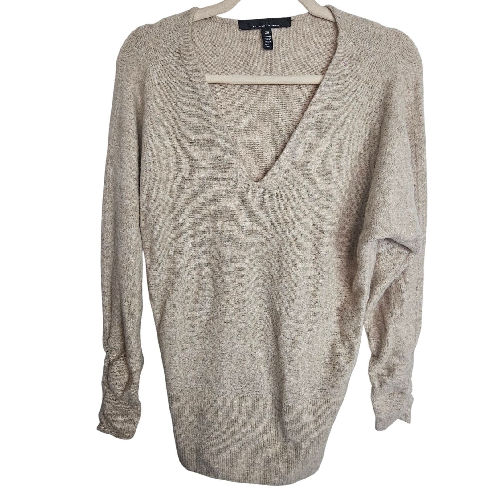 White House Black Market White House Black Market Sweater Women XS Tan Wool Blend Size XS / US 0-2 / IT 36-38 - 1 Thumbnail