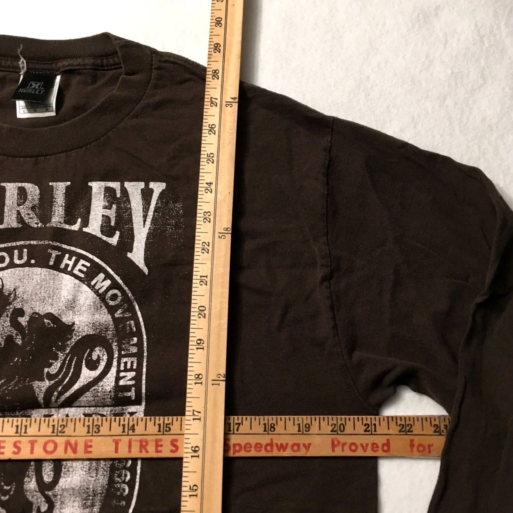 Hurley VINTAGE Hurley T-Shirt Men’s Large Brown Long Sleeve Tee Freedom Shirt Men L Brown 90s Skateboarding Surfing Graphic Tee Size US L / EU 52-54 / 3 - 6 Thumbnail