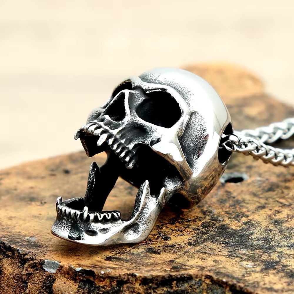Jewelry Gothic Skull Pendant Necklace Size ONE SIZE - 3 Thumbnail
