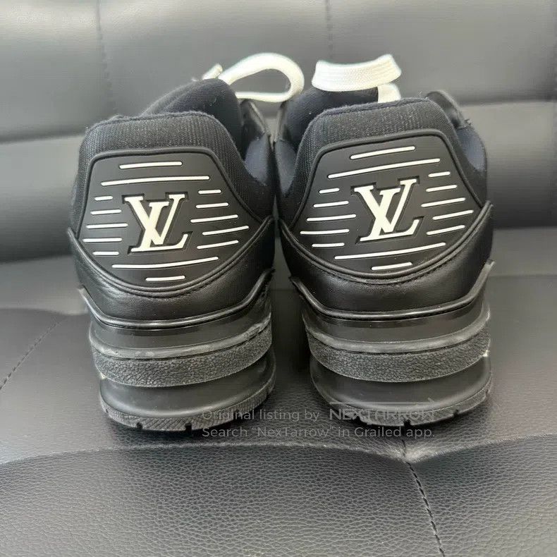 Louis Vuitton Louis Vuitton Embossed Logo Black Art Museum Low-Top Slate Size US 9 / EU 42 - 3 Thumbnail