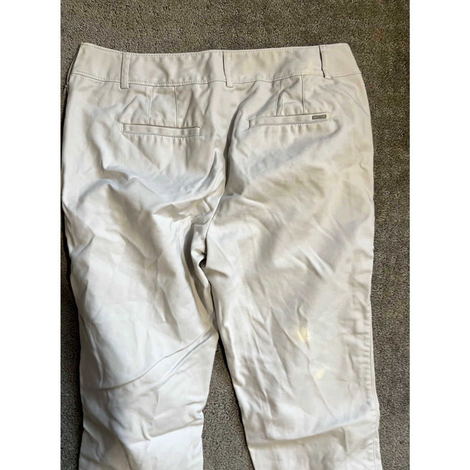 White House Black Market White House Black Market Pants Beige Slim Ankle Side Zip Size 6 Cotton Blend, Wool? No, ignore. Size 28" / US 6 / IT 42 - 5 Thumbnail