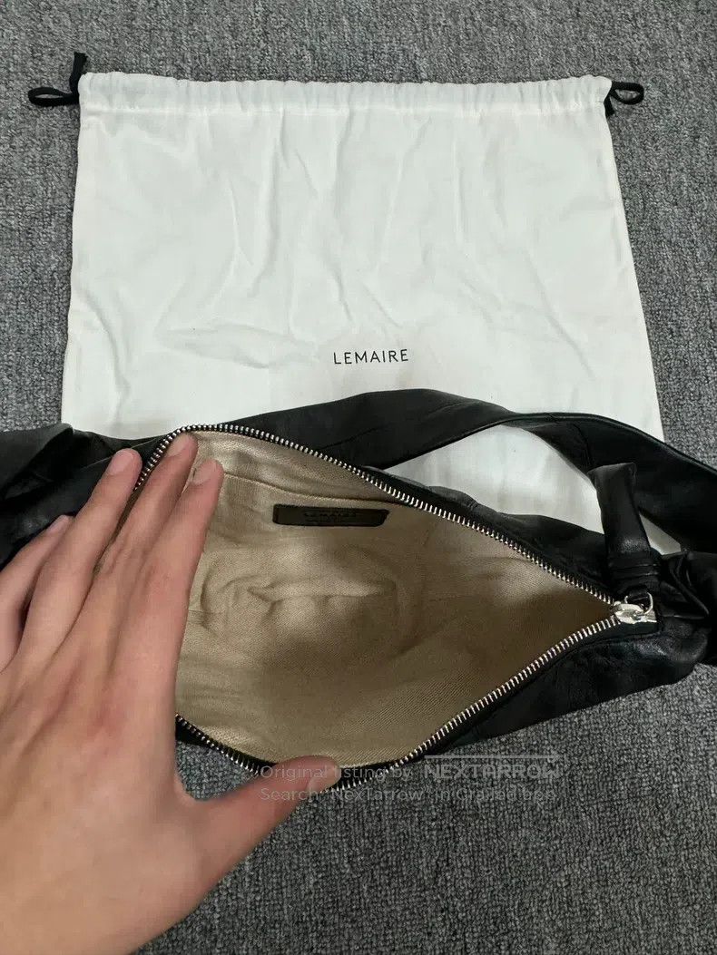 Lemaire LEMAIRE Small Black Lamb Leather Horn Bag Size ONE SIZE - 9 Thumbnail