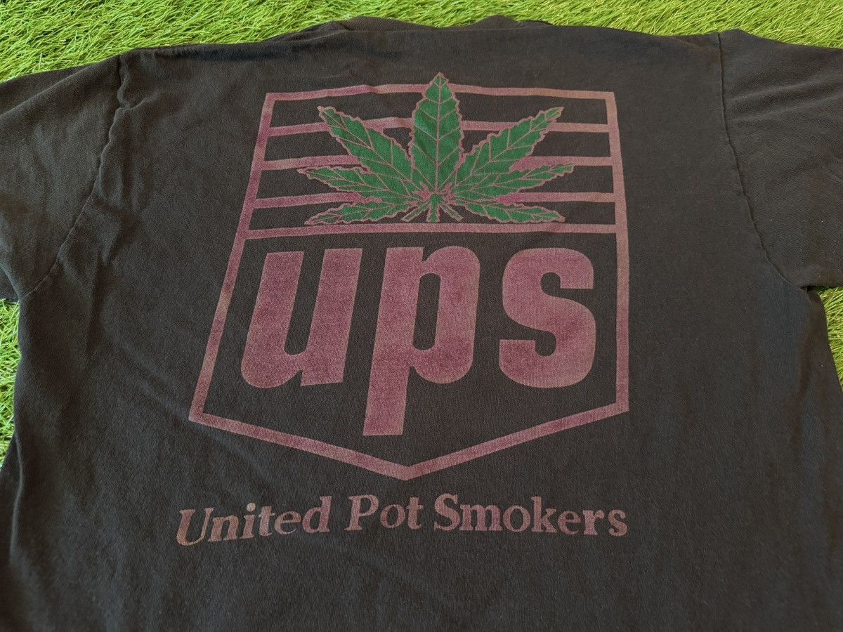 Travis Scott VTG UPS United Pot Smokers Shirt Parody 90s Y2K Travis Scott Size US M / EU 48-50 / 2 - 2 Thumbnail