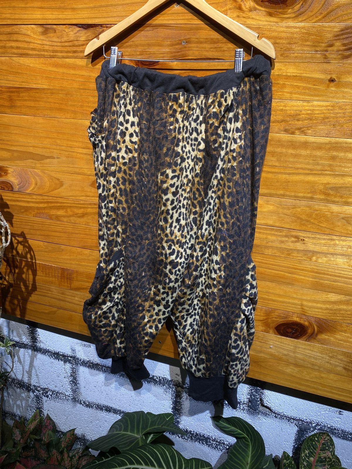 Japanese Brand Clash Leopard Print Sweatpants – Vintage Japanese Streetwear Size US 30 / EU 46 - 6 Thumbnail
