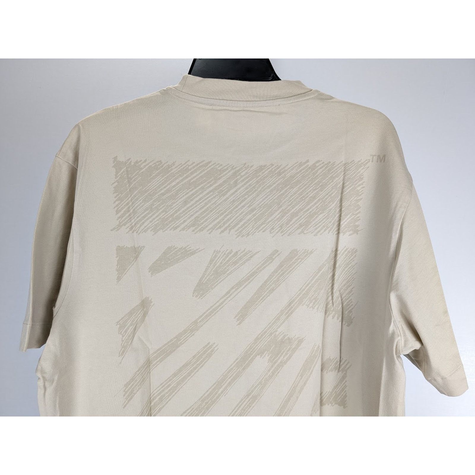 Off-White o1rshd1 Scribble Carry Over Skate T-Shirt in Ivory/Beige Size US XXL / EU 58 / 5 - 13 Thumbnail