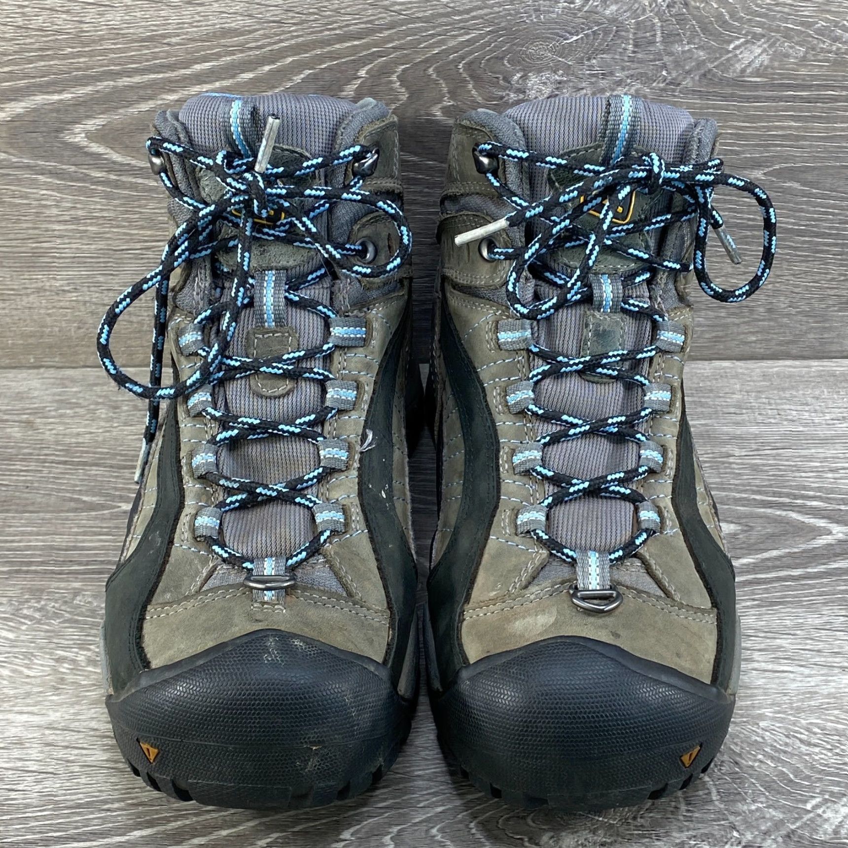 KEEN KEEN Revel Gray Leather Insulated - Dry Warm Womens 11 Hiking Boots - 200 G - Lace Up Mid - Outdoor - Waterproof - Womens - Gray - DK8.5 (UK) Size US 9 / IT 39 - 3 Thumbnail
