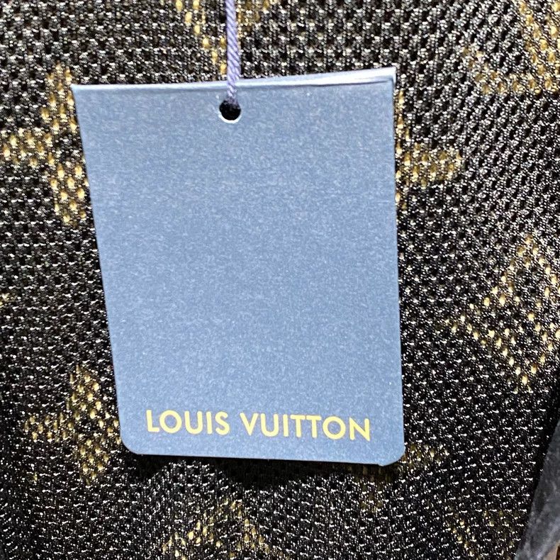 Louis Vuitton Louis Vuitton 24ss new brown full print teddy jacket Size XS / US 0-2 / IT 36-38 - 5 Thumbnail