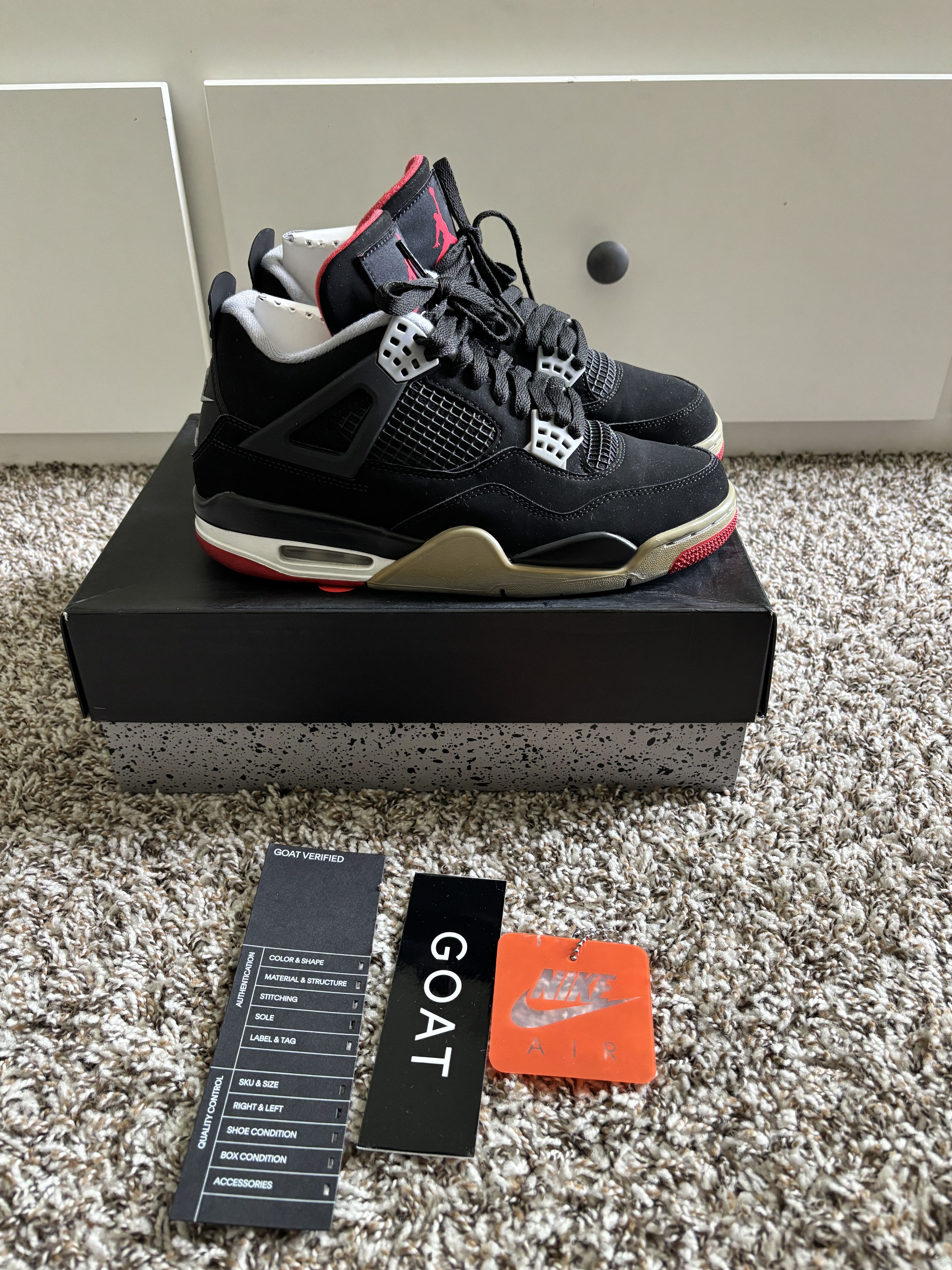 Jordan Brand Nike Air Jordan 4 Bred 2019 Size 8 Size US 8 / EU 41 - 9 Thumbnail