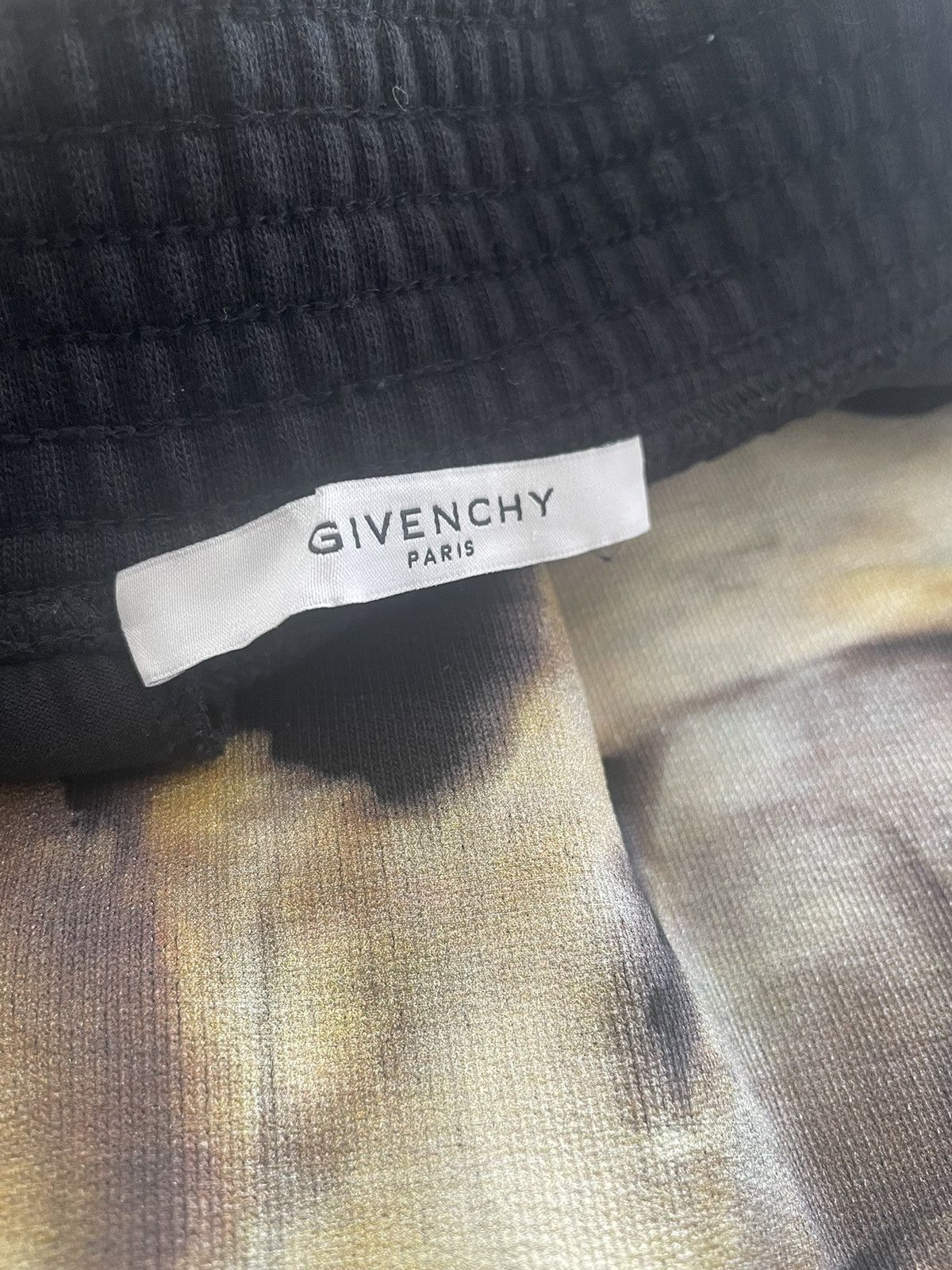 Givenchy Givenchy Twisted Skull Shorts Size US 30 / EU 46 - 3 Thumbnail