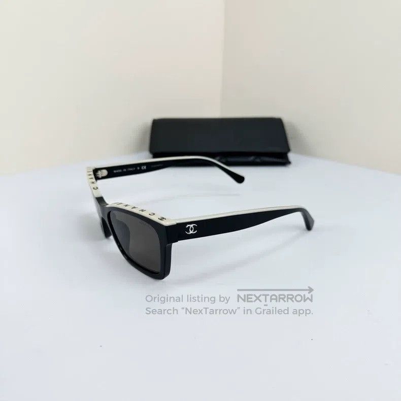 Chanel Chanel Black Letter Logo Sunglasses Size ONE SIZE - 1 Thumbnail