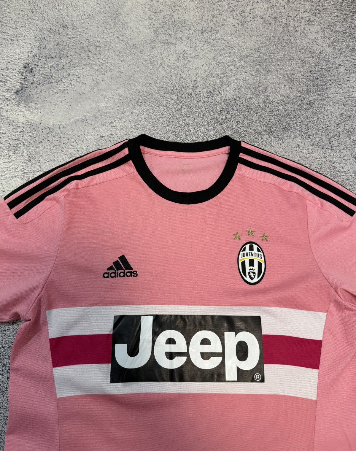 Adidas Juventus Pink Jersey Adidas 2015 2016 Away Drake MenM S12846 Size US M / EU 48-50 / 2 - 4 Thumbnail