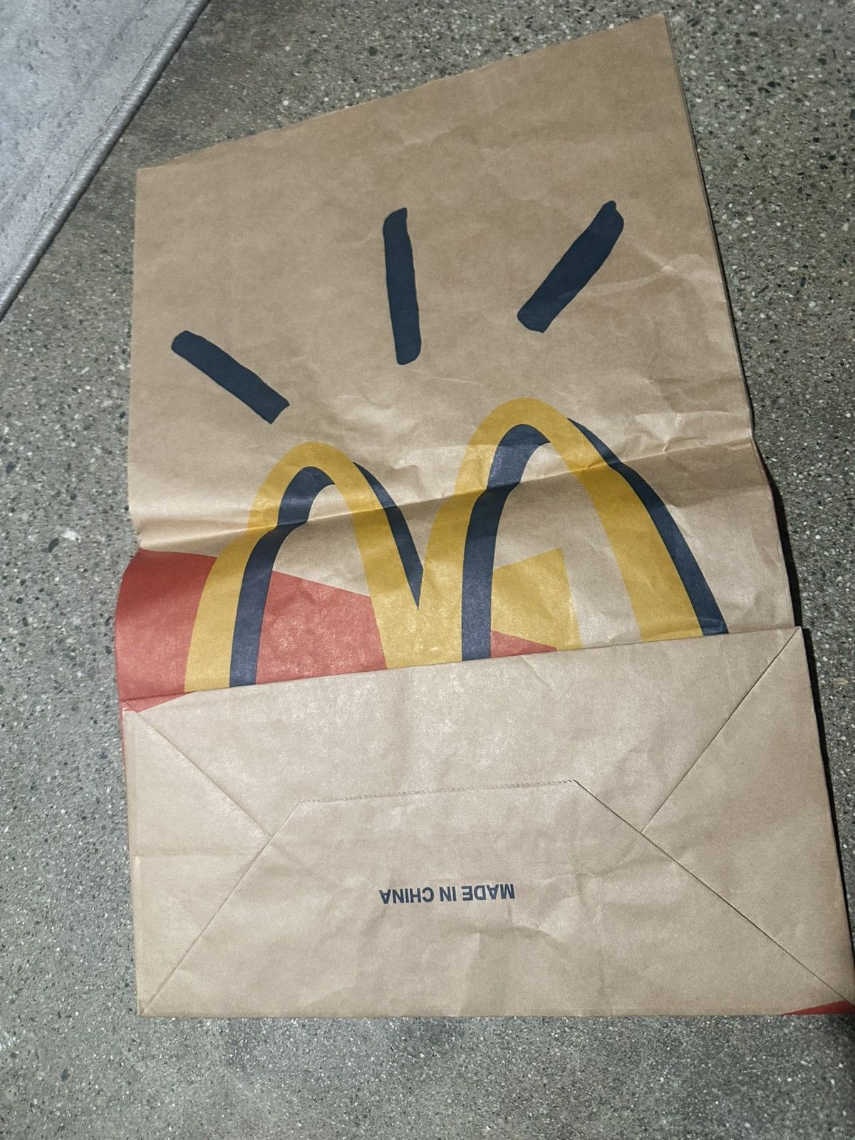 Nike × Travis Scott × Vintage Travis Scott x MCDonalds Collab Size ONE SIZE - 1 Thumbnail