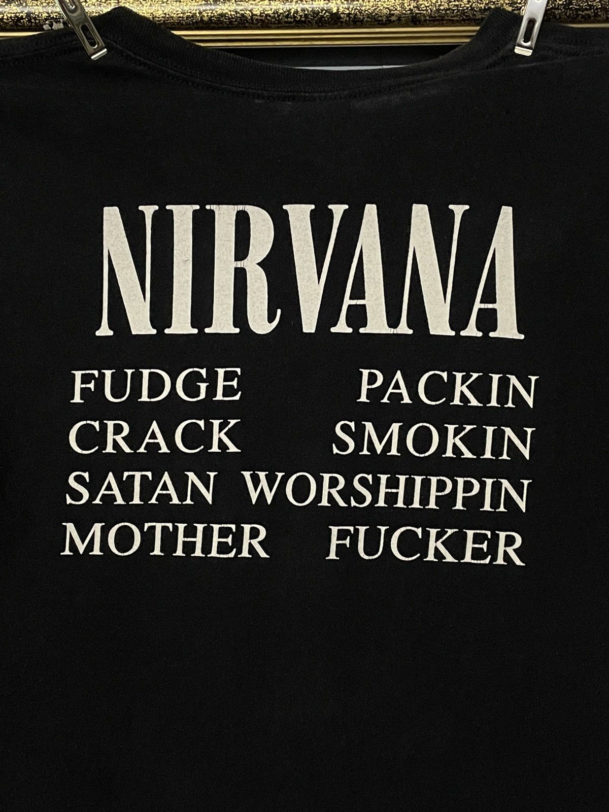 Vintage Vintage Nirvana Vestibule Hell Circle Grunge Music Tshirt Size US S / EU 44-46 / 1 - 11 Thumbnail