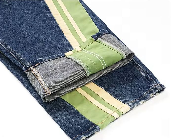 Stripe Patch Wide Leg Straight Washed Jean