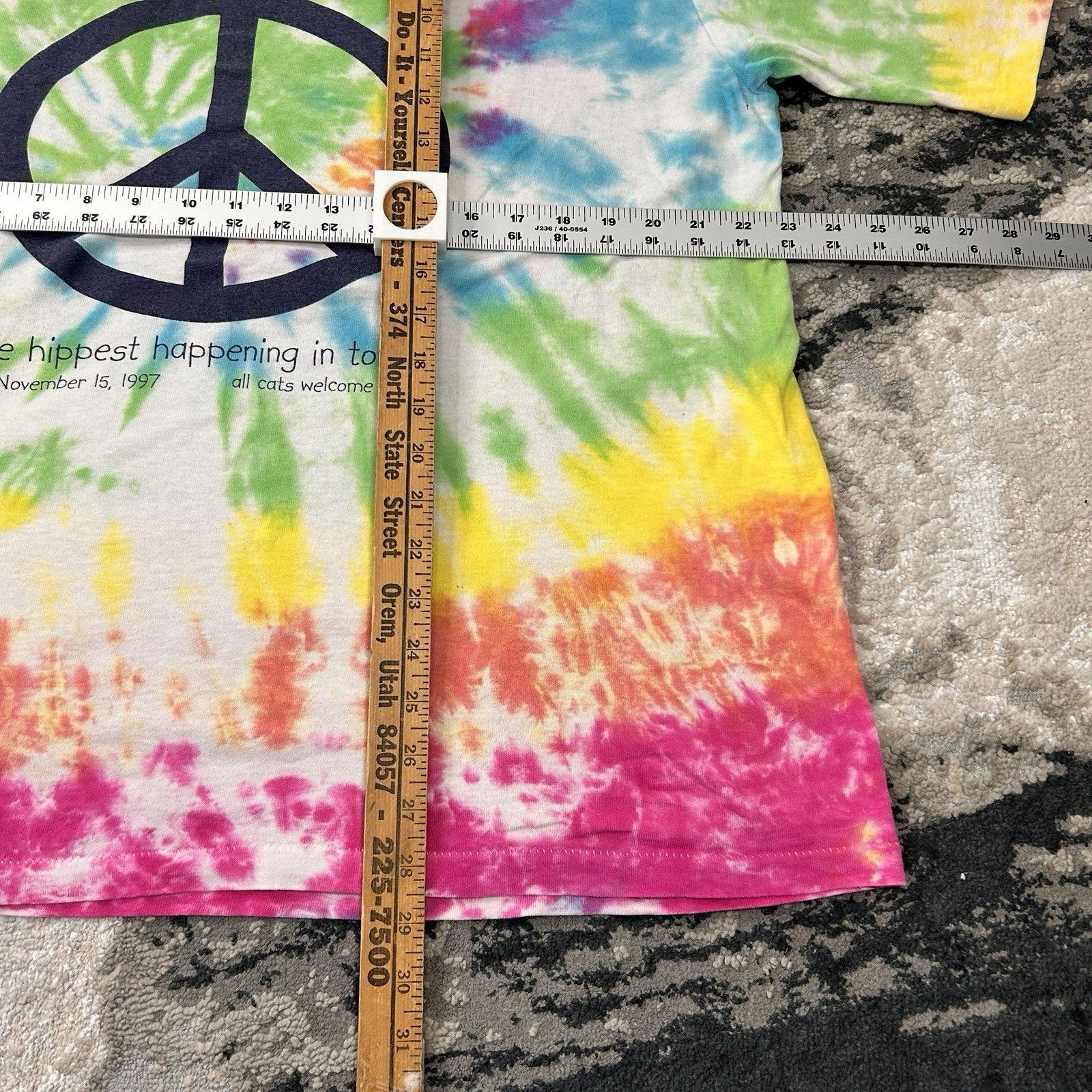 & Other Stories Vintage 1997 Sprint 5K Tie Dye Peace Sign T-Shirt USA Sz L Size US L / EU 52-54 / 3 - 5 Thumbnail