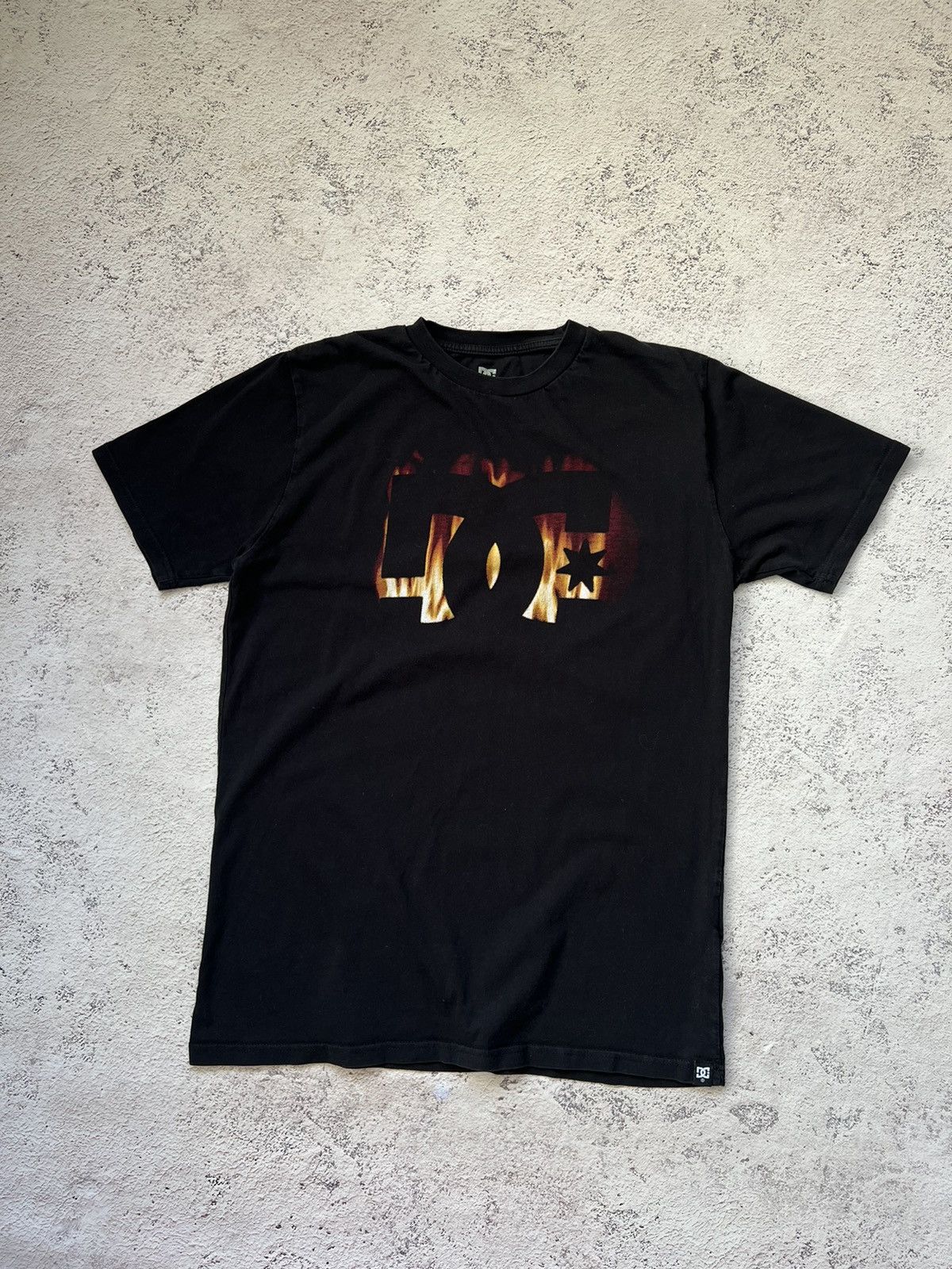 DC × Vintage RARE🔥Y2K DC SHOES VINTAGE FLAME LOGO Size US L / EU 52-54 / 3 - 3 Thumbnail