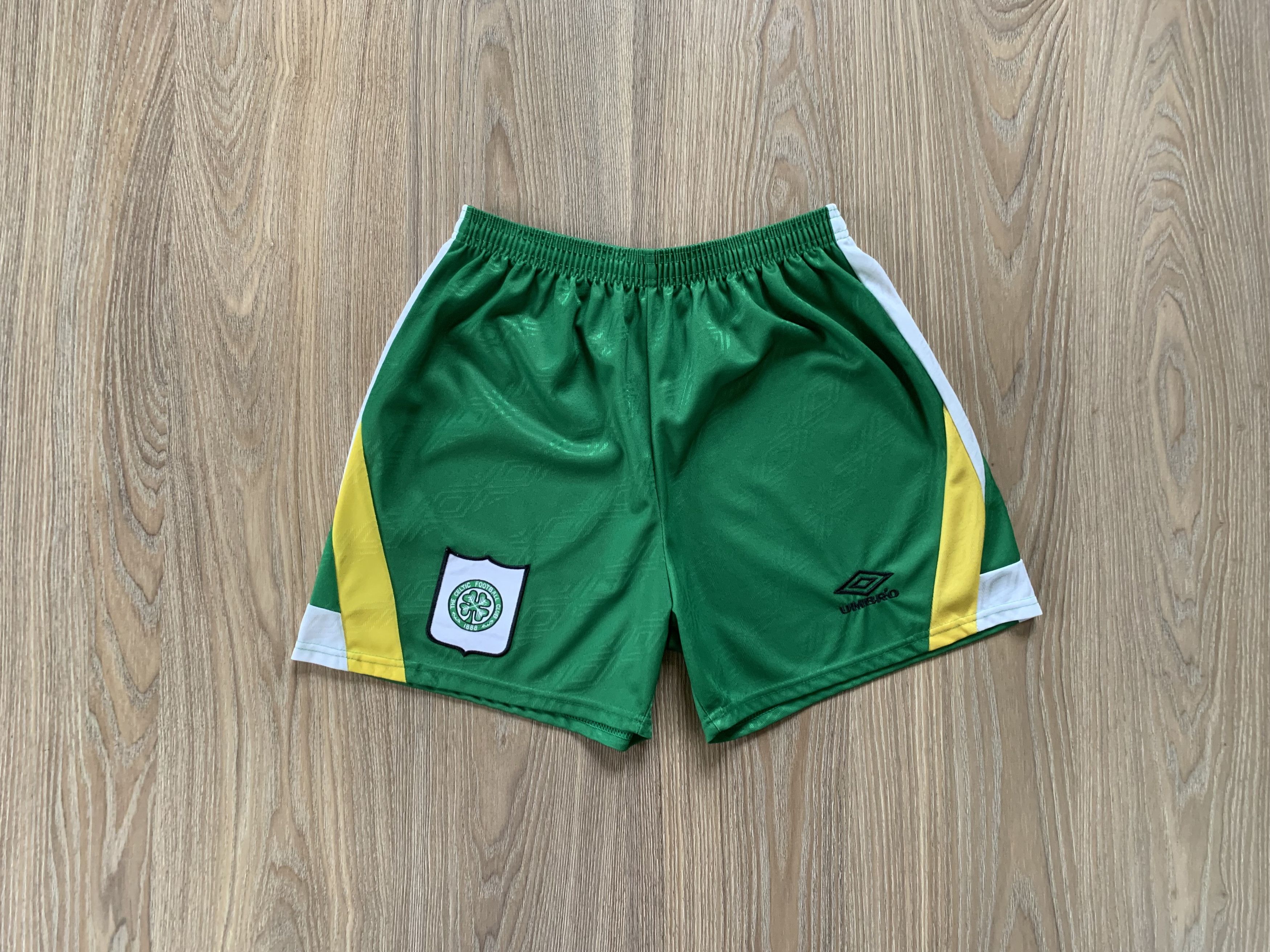 image of Umbro Rare Celtic Fc Football Shorts 90's in Green, Men's (Size 30)