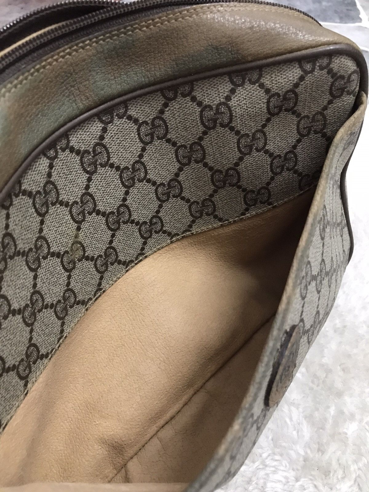 Gucci × Vintage Vintage Authentic Gucci Clutch Bag Size ONE SIZE - 4 Thumbnail
