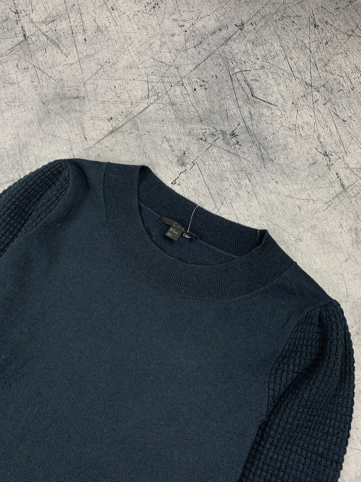 Cos COS Wool Cotton Sweater Women’s Size M Navy Blue Luxury Top Size M / US 6-8 / IT 42-44 - 2 Thumbnail