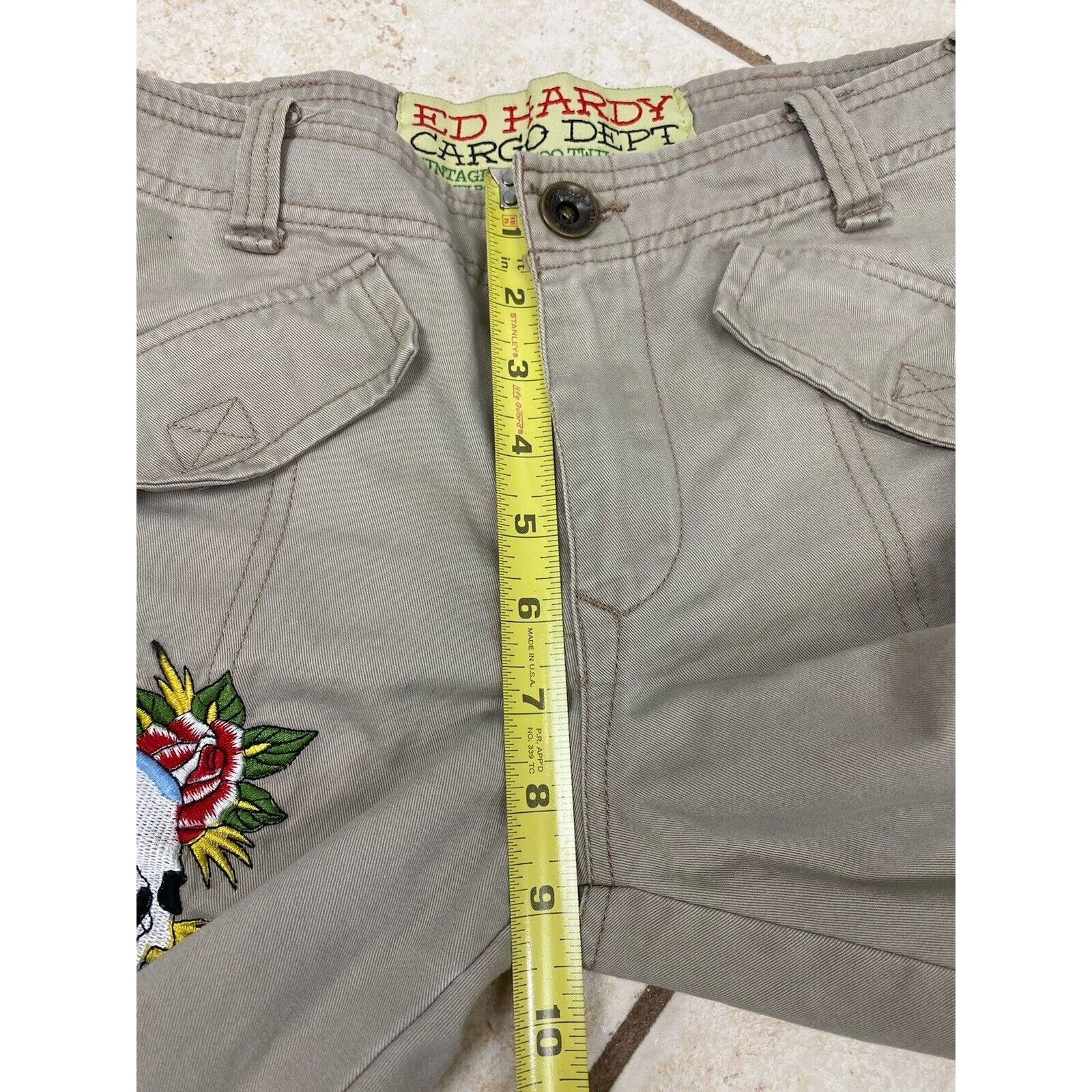 Ed Hardy VTG Ed Hardy Khaki Cargo Pants 27 Skull Patches Rhinestone Size 27" / US 4 / IT 40 - 14 Thumbnail