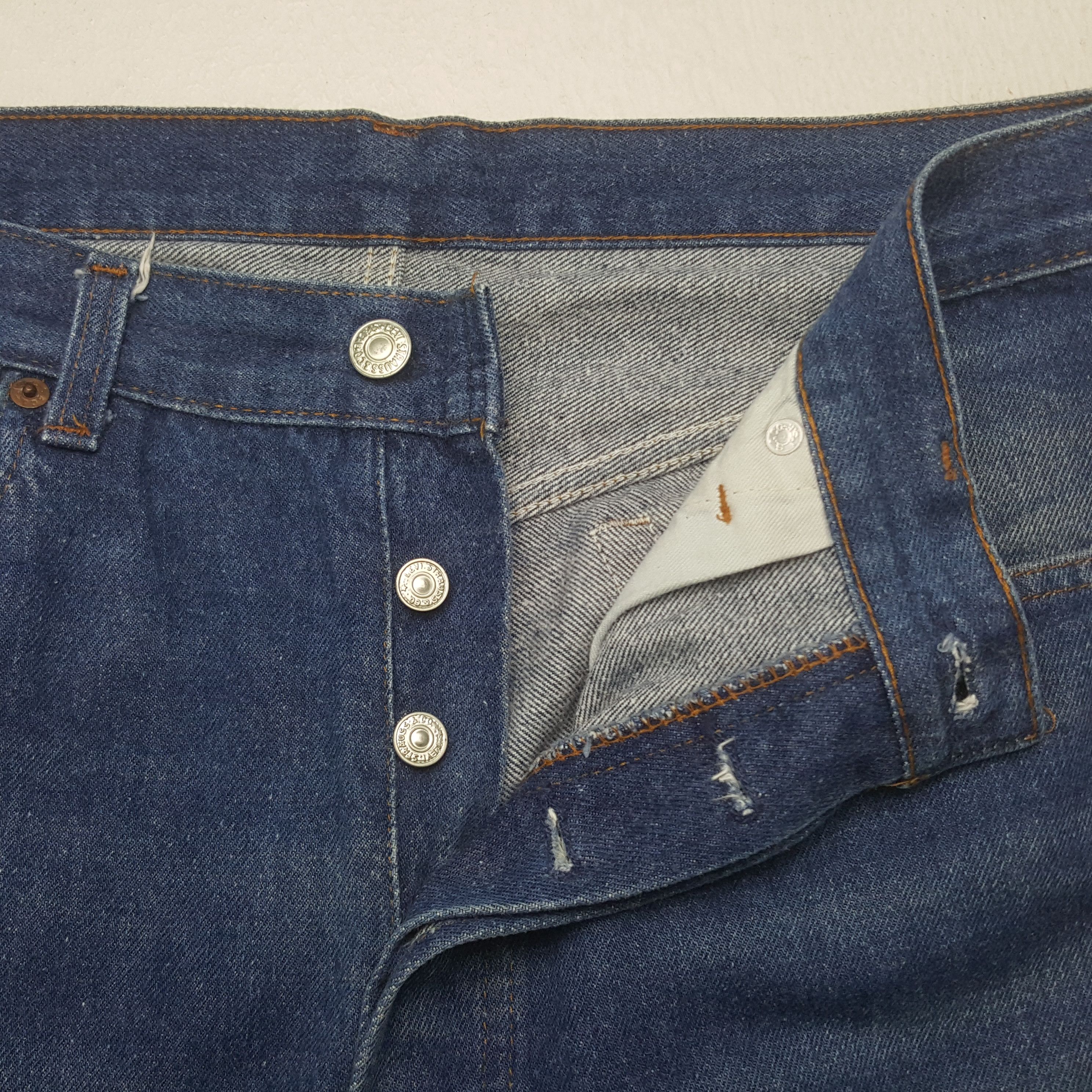 Levi's Vintage Levi's 501 Denim Jeans Size US 34 / EU 50 - 12 Thumbnail