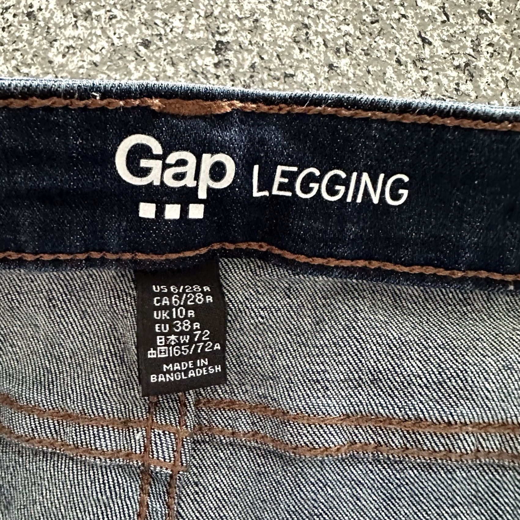 Gap Gap Jeans Skinny Mid Rise 28x28 Blue 6 Womens Denim Stretch Pocket 5-Pocket Design Legging Slim Size 28" / US 6 / IT 42 - 4 Thumbnail