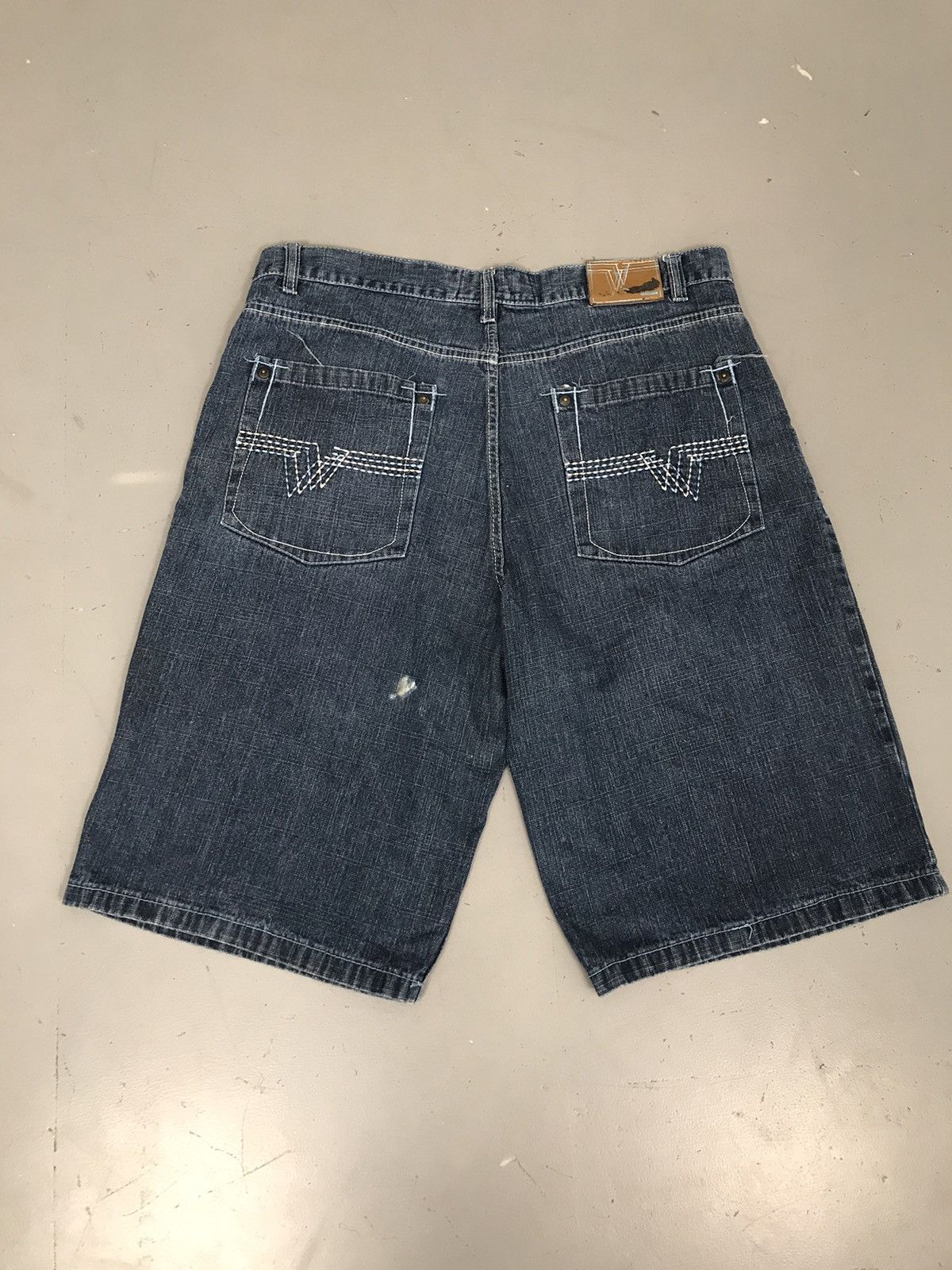 JNCO × Vintage Vintage evolution denim short Size US 41 - 9 Thumbnail