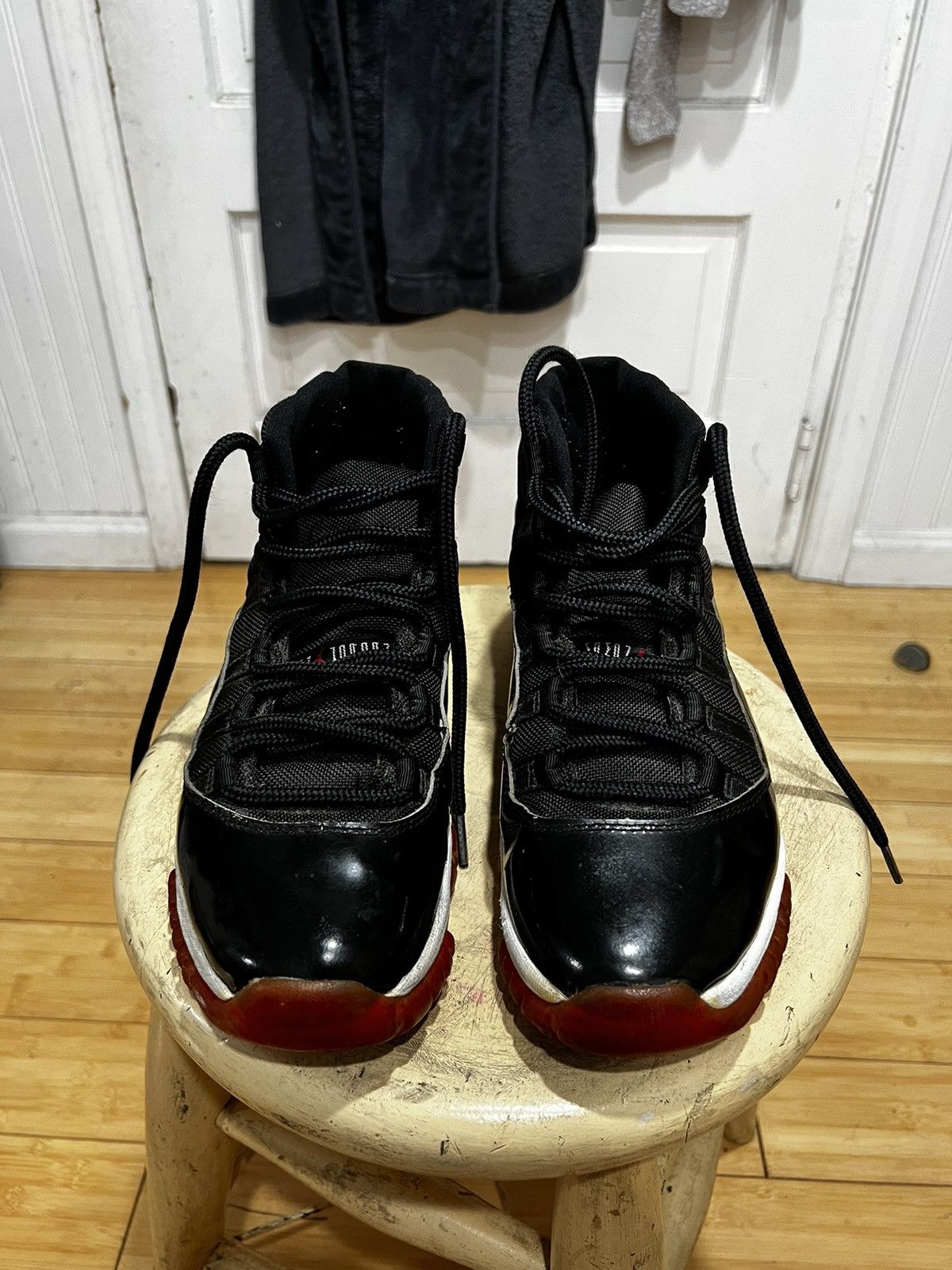Jordan Brand 1995 Jordan “Bred” 11s Size 8.5 Size US 8.5 / EU 41-42 - 1 Thumbnail