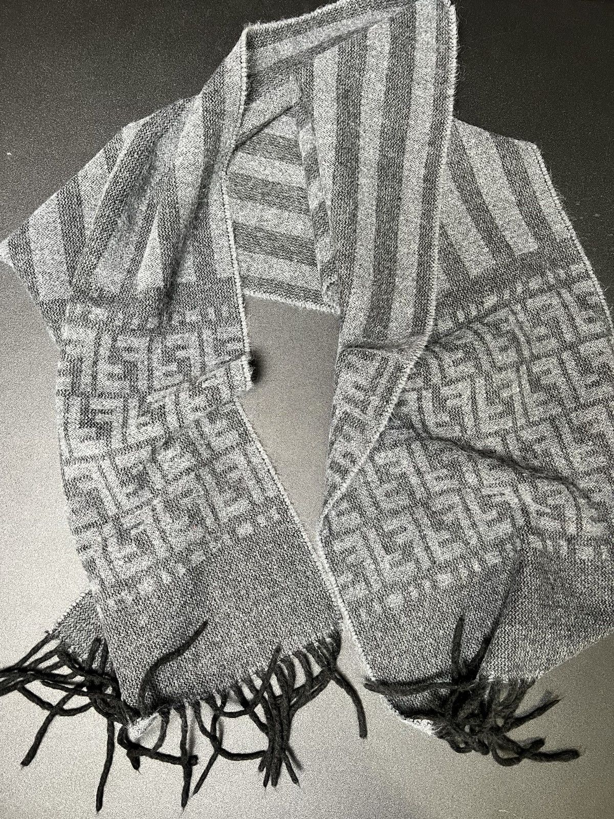 Fendi Fendi print scarf Size ONE SIZE - 2 Thumbnail