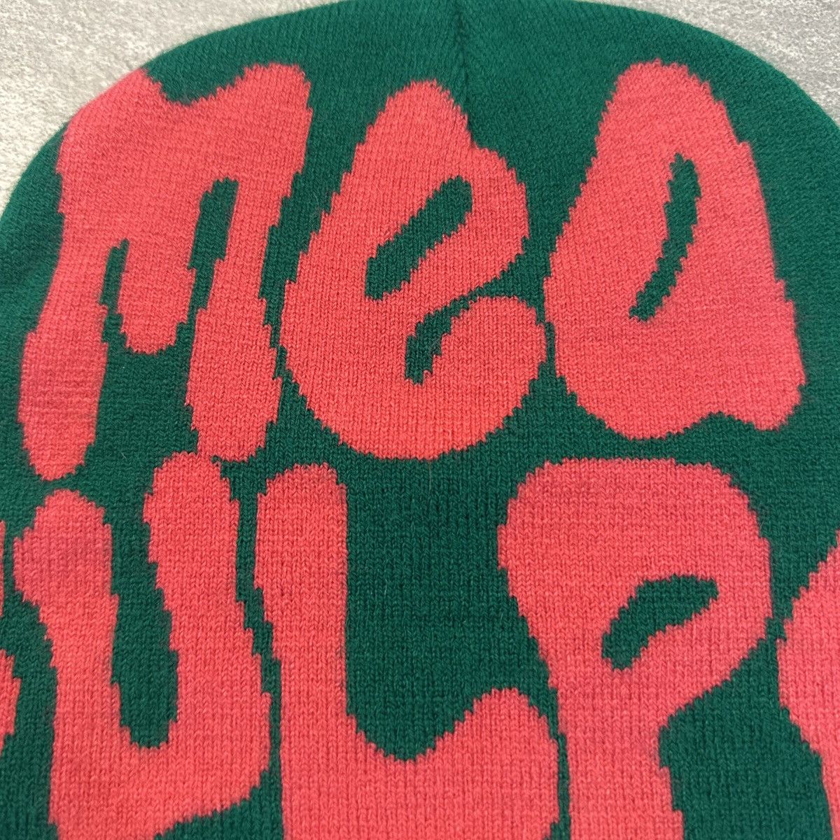 Other Mea Culpa Green Pink Unisex OSFM Beanie Hat Cap Winter Warm Size ONE SIZE - 2 Thumbnail