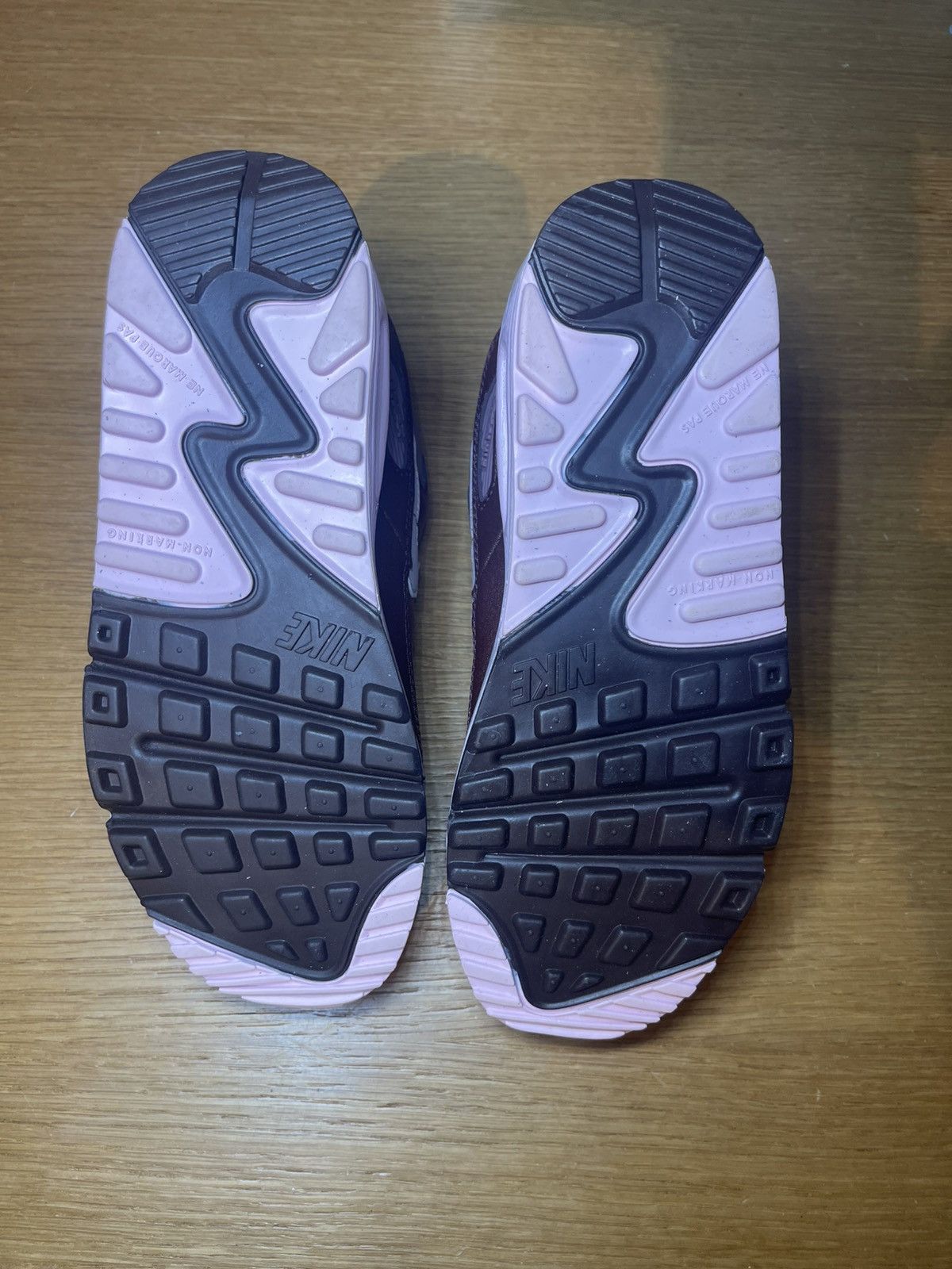 Nike Air Max 90 LTR Size US 6 / IT 36 - 8 Thumbnail