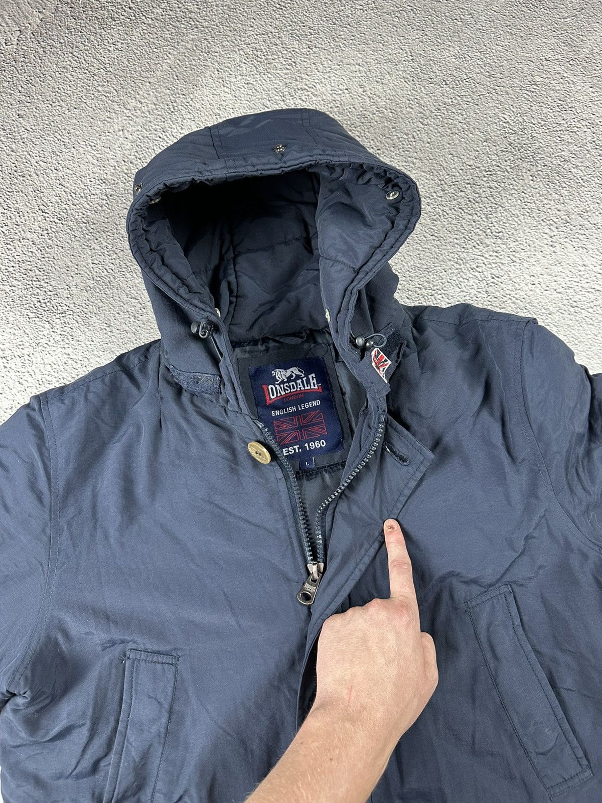 Lonsdale Vintage Lonsdale Down Jacket Heavy Coat Y2K Parka Size US L / EU 52-54 / 3 - 8 Thumbnail