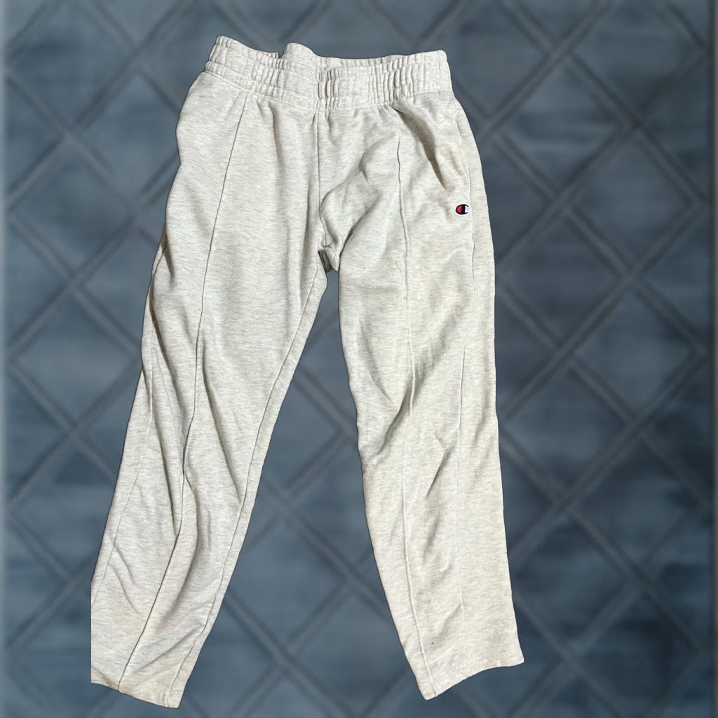 Vintage Champion Reverse Sweatpants Athletic Fit Regular Size S Grey Jogger Pants Unisex Adults Reversible Size 28" / US 6 / IT 42 - 1 Thumbnail