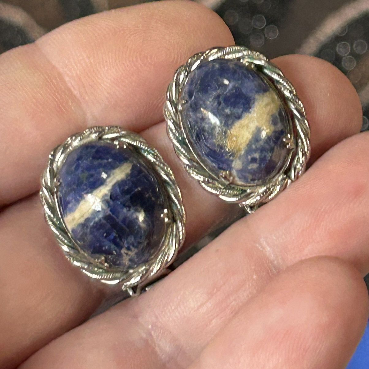 Vintage Vintage 70s sodalite cabochon rope edge clip on earrings Size ONE SIZE - 1 Thumbnail