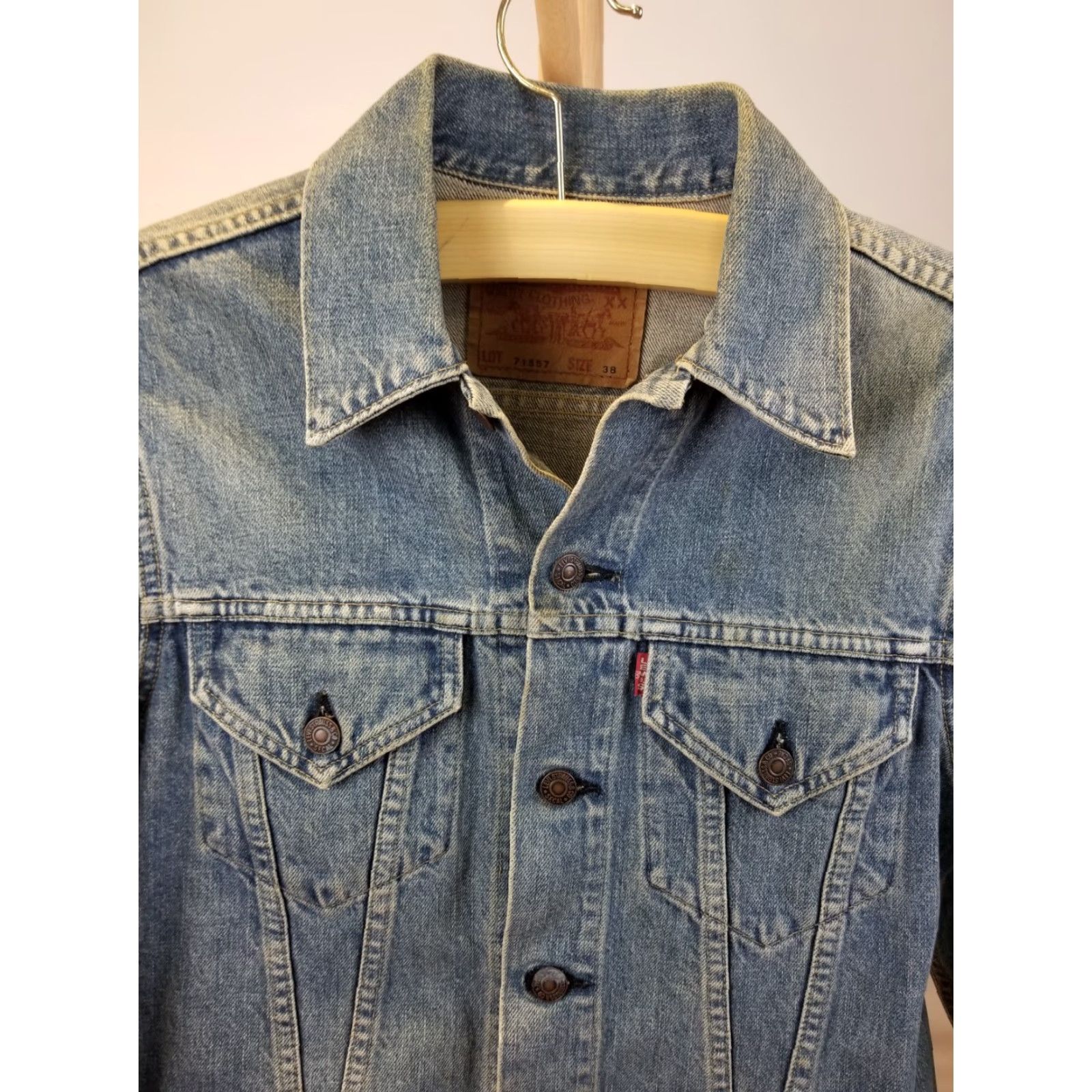 Levi's VINTAGE LEVIS 71557 BIG E DENIM TRUCKER JACKET M MEDIUM BLUE Jeans Jacket Mens Levi's 71557 Big E Repro Japan Size US M / EU 48-50 / 2 - 2 Thumbnail