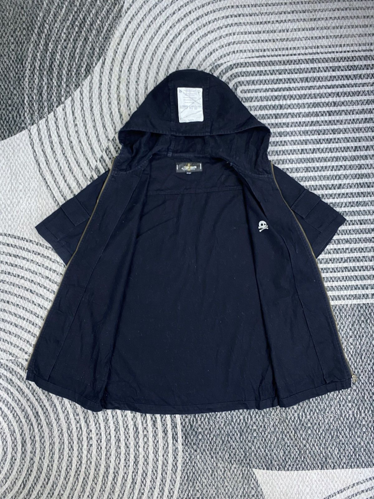 Japanese Brand Vintage Six Sim Sadism Skull Embroidery Zip-Up Hooded Jacket Size US M / EU 48-50 / 2 - 5 Thumbnail