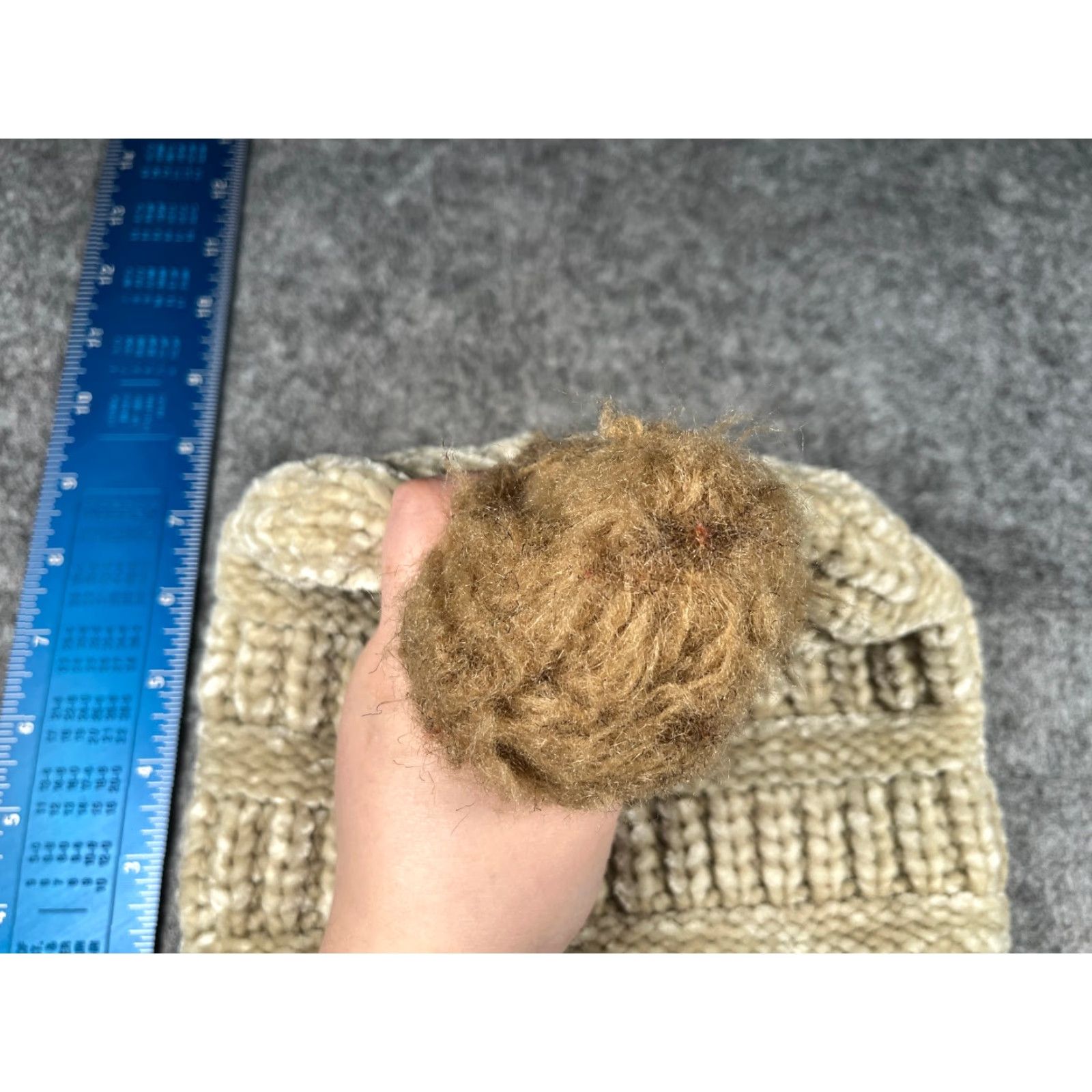 Vintage Elegant Essence Beanie Hat Unisex Adults One Size Green 100% Polyester Knit Size ONE SIZE - 3 Thumbnail