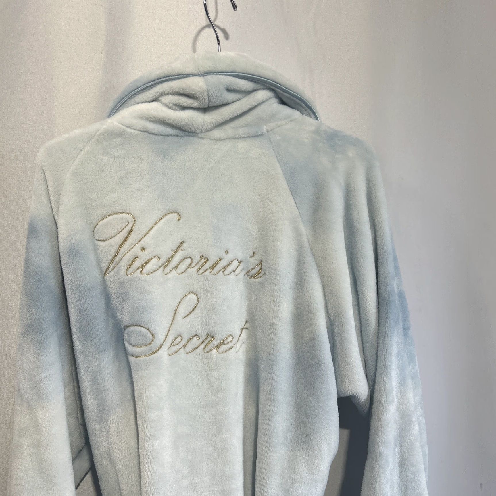 Victoria's Secret Victoria’s Secret Robe Bel ted Pockets Tie Dye Blue XL-XXL Women Kimono Soft Plush Belted Spa Relaxation Linen? Size ONE SIZE - 4 Thumbnail