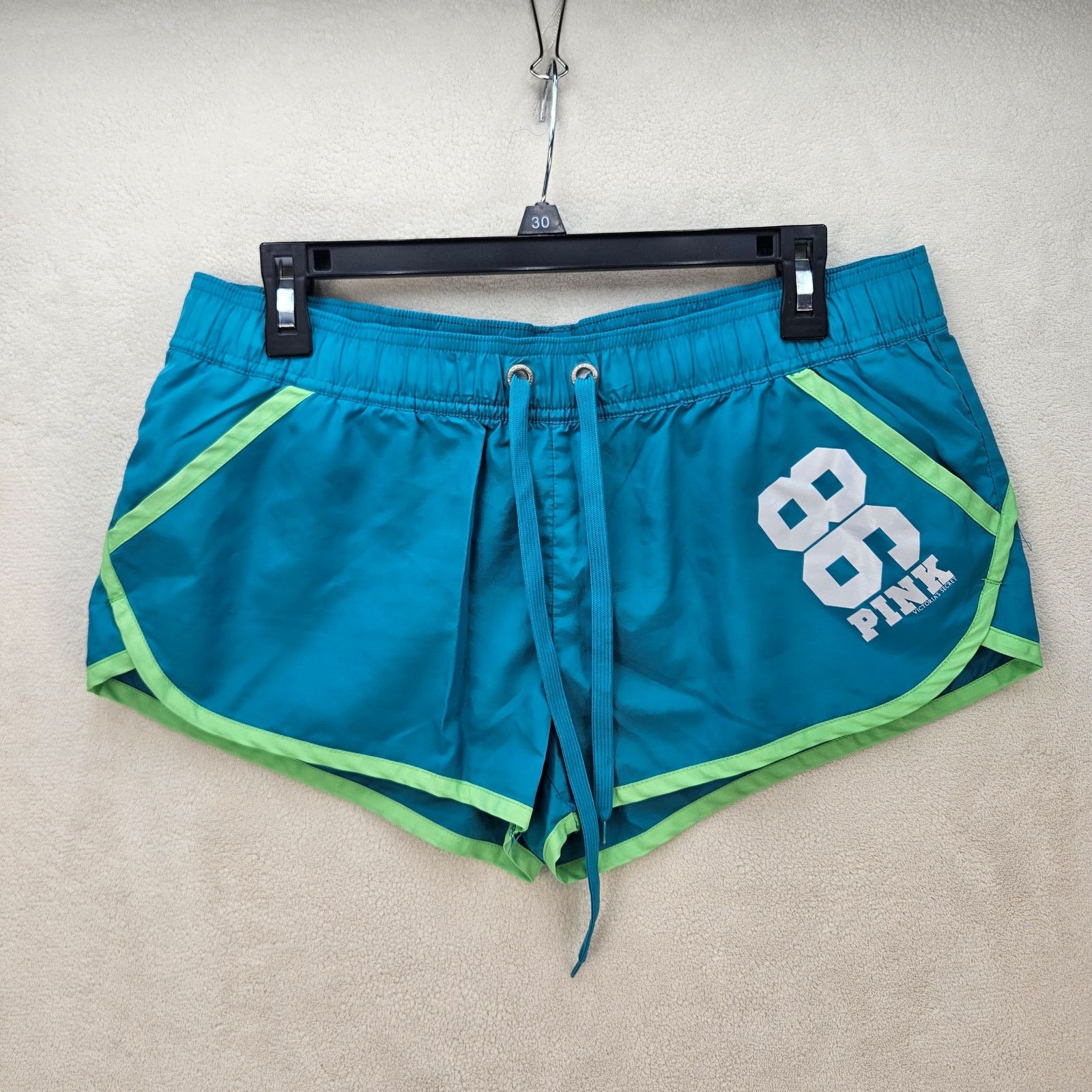 Victoria's Secret VICTORIA'S SECRET PINK WOMEN'S MEDIUM VINTAGE SHORTS Size 31" - 1 Thumbnail