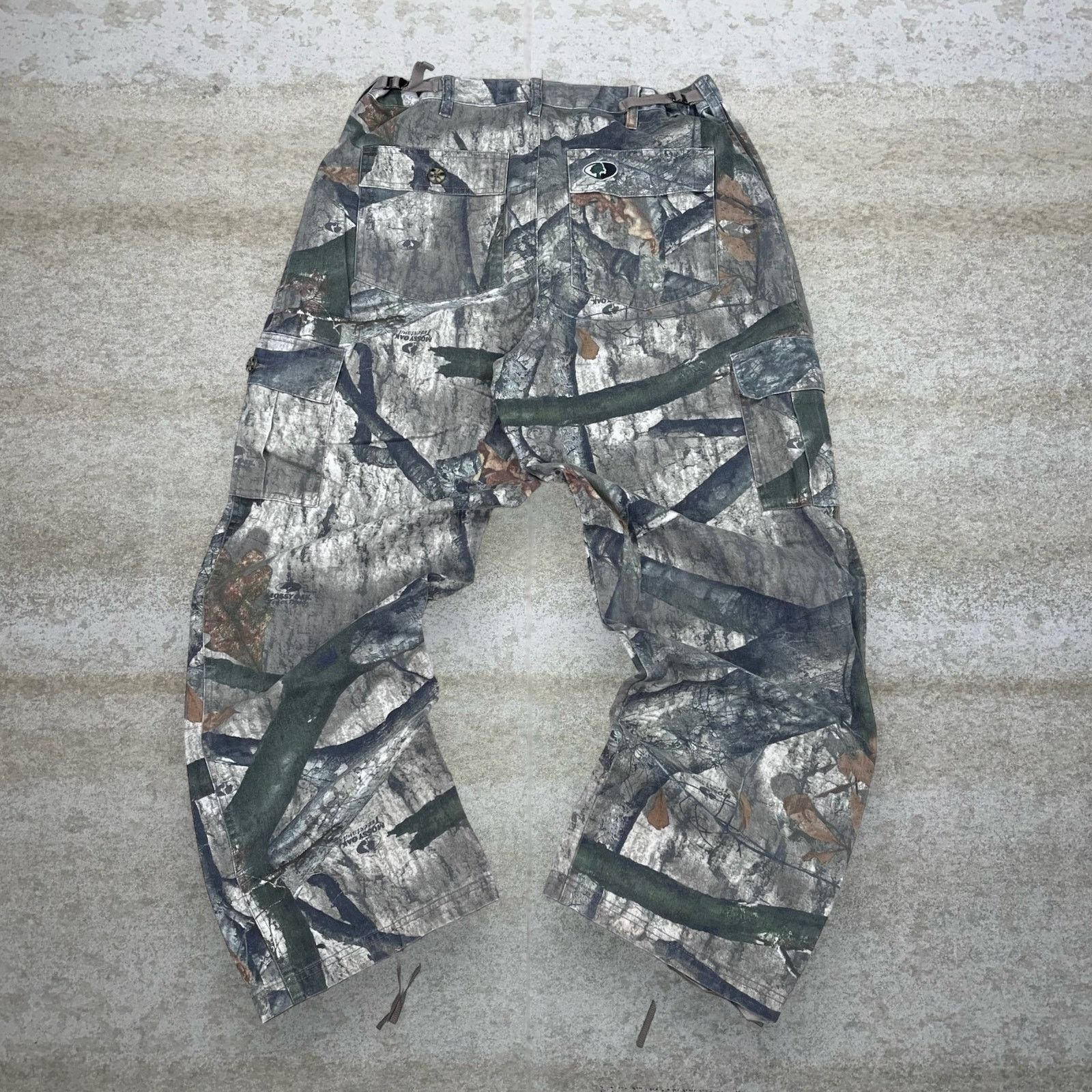 image of Mossy Oaks x Vintage Mossy Oak Hunting Camo Pants Baggy Cargos 90's in Green, Men's (Size 34)