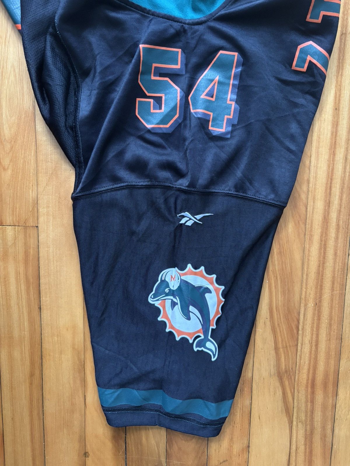 NFL Miami Dolphins Reversible Reebok Zach Thomas Jersey Size US XL / EU 56 / 4 - 6 Thumbnail