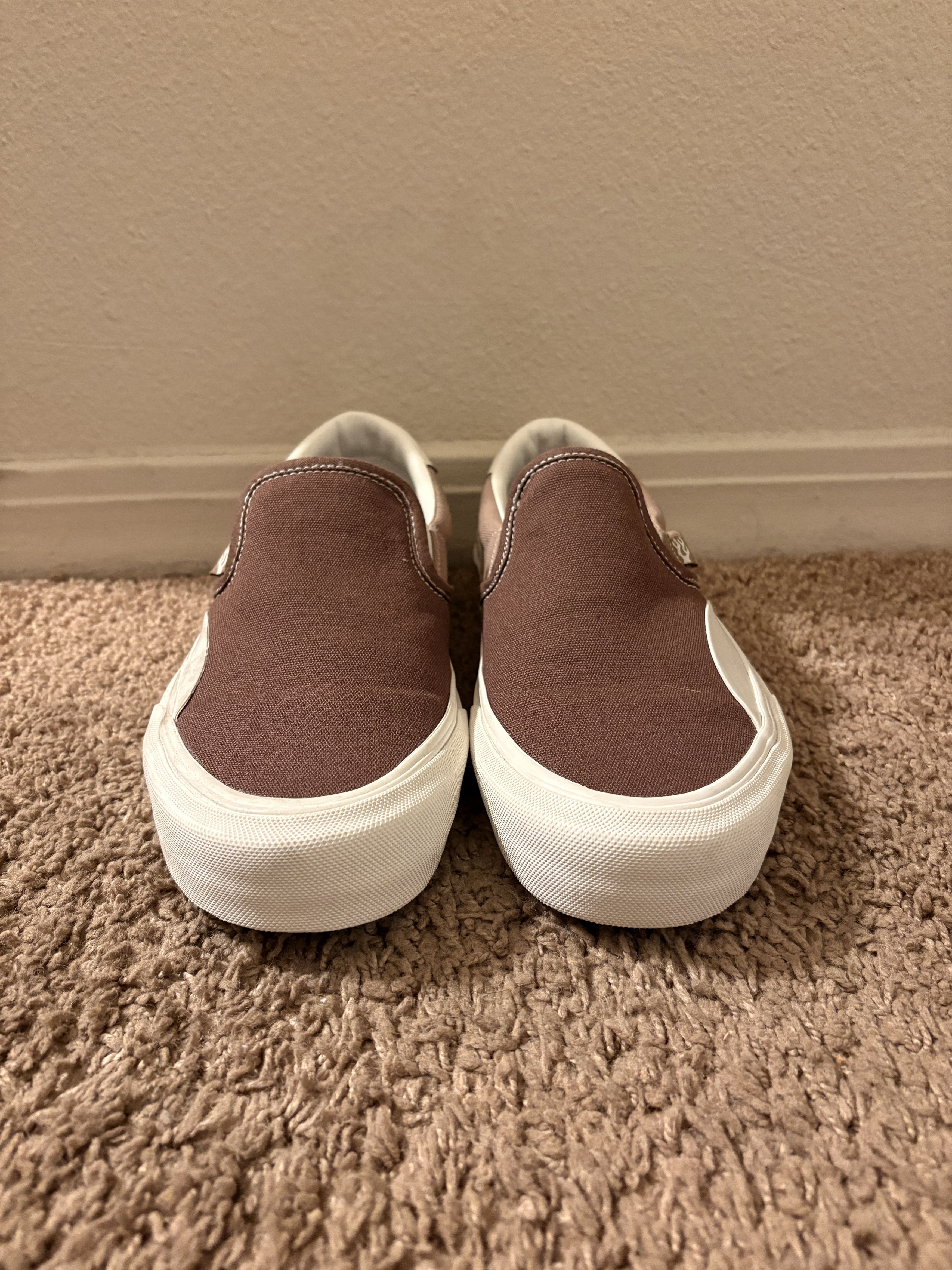 STRAYE Straye Vista - Slip On - Brown - Size 9 - No Box Size US 9 / EU 42 - 3 Thumbnail