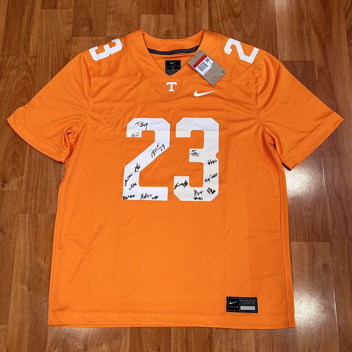 NCAA × Nike Tennessee Volunteers Team Signed Jersey Top Tier Authentic Size US L / EU 52-54 / 3 - 1 Thumbnail