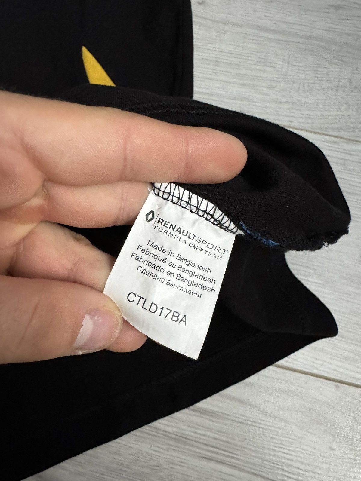 Formula 1 × Vintage Polo Formula 1 team Infiniti Renault Shirt Size US XL / EU 56 / 4 - 7 Thumbnail